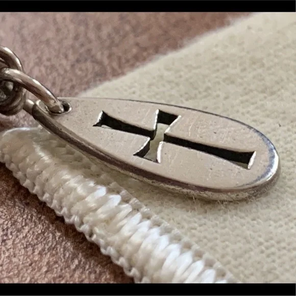 RARE James Avery retired Tear Cross cutout design - Picture 2 of 5